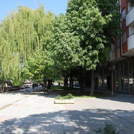 65 Square Meters Designer Apartment In Heart Of City - River View ! Park For Free Ni Exterior foto