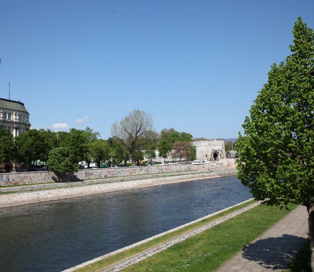 65 Square Meters Designer Apartment In Heart Of City - River View ! Park For Free Ni Exterior foto