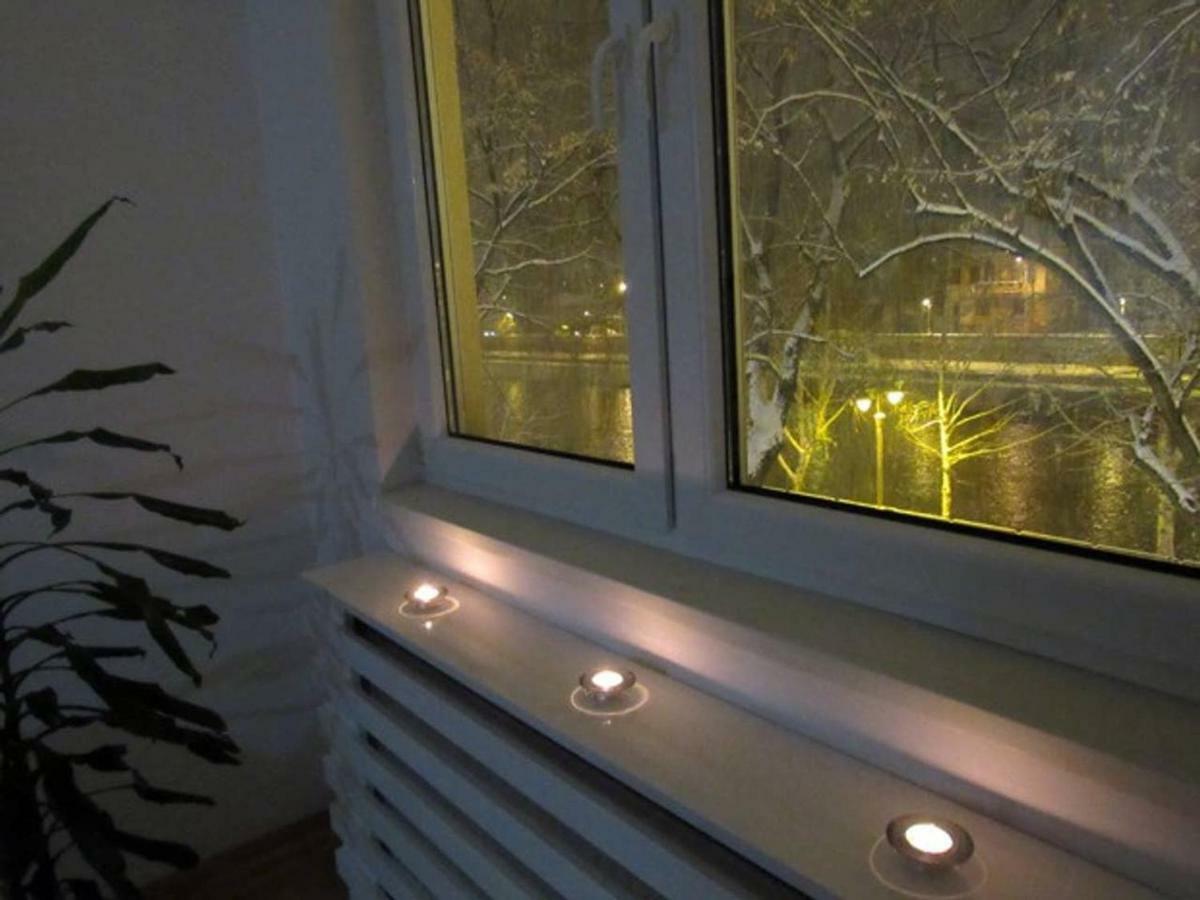 65 Square Meters Designer Apartment In Heart Of City - River View ! Park For Free Ni Exterior foto
