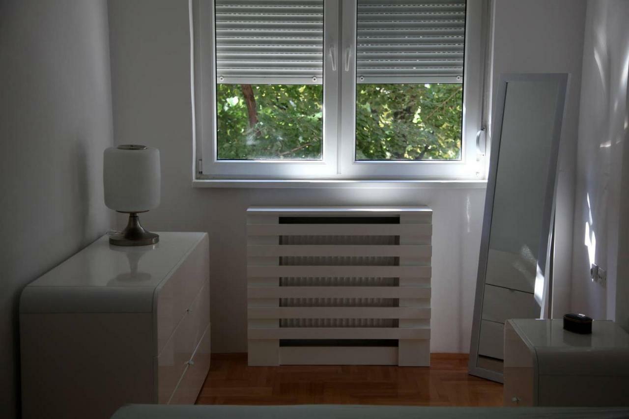 65 Square Meters Designer Apartment In Heart Of City - River View ! Park For Free Ni Exterior foto